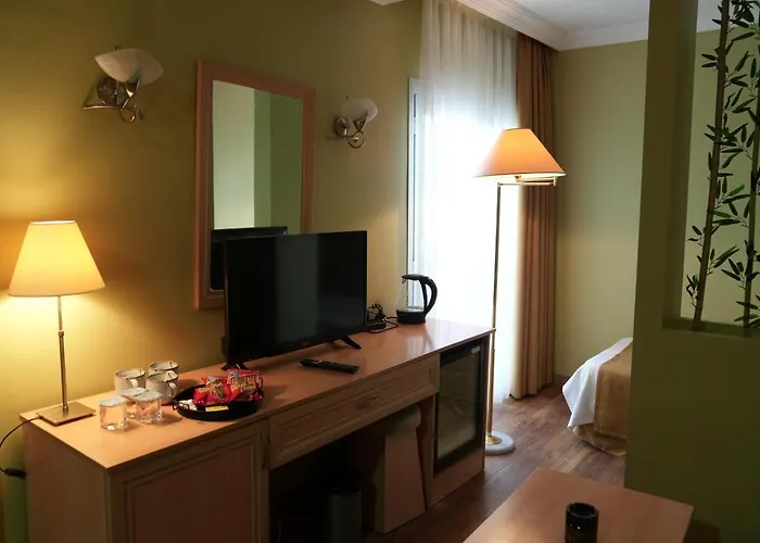 Hotel Exen By Weekend 3*