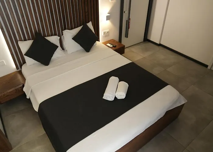 Exen By Weekend Hotel 3*