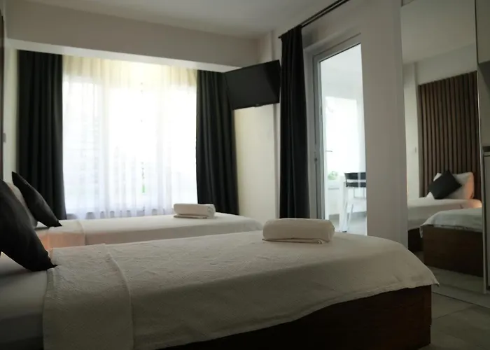 Hotel Exen By Weekend 3*