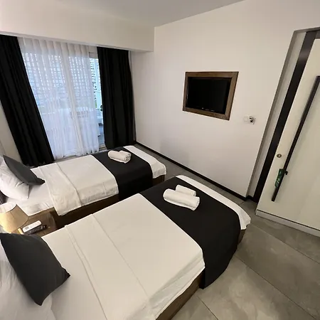 Exen By Weekend Hotel 3*