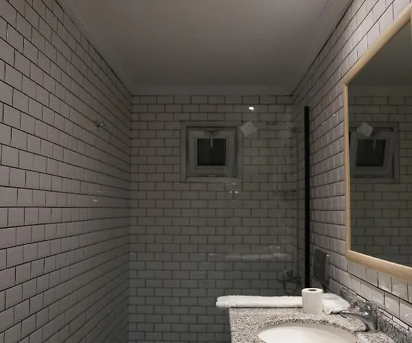 Exen By Weekend מלון