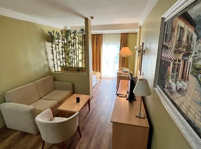 מלון Exen By Weekend 3*